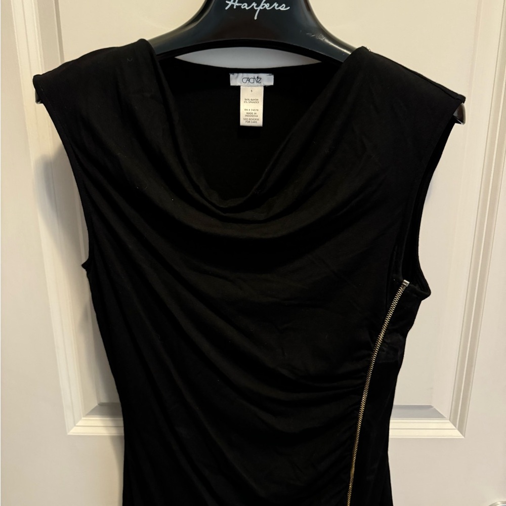 Cache - Black Shirt - Size Small